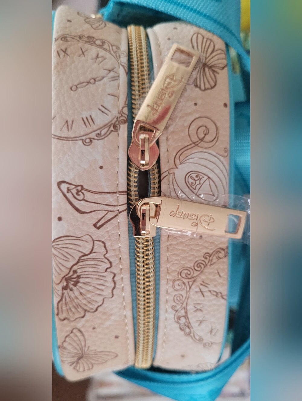 Limited Edition WondaPop Cinderella Crossbody Bag - Picture 4 of 9